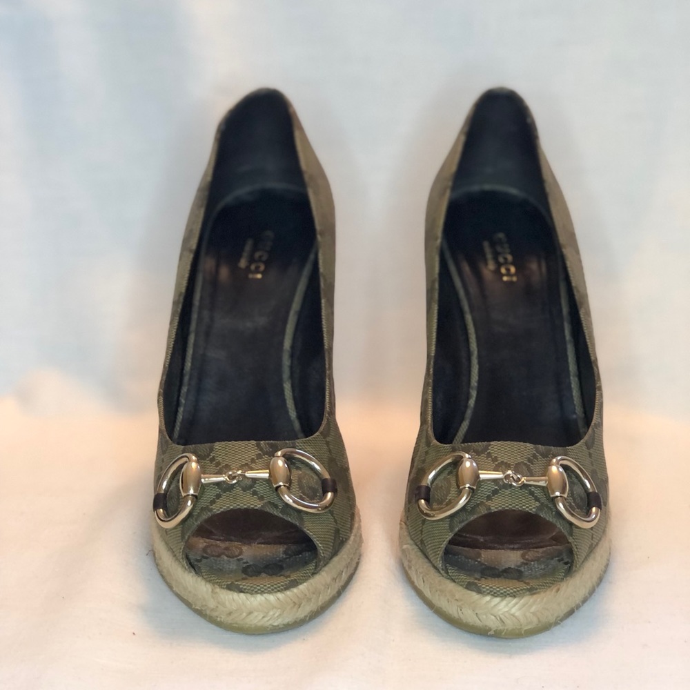 Ladies Shoes